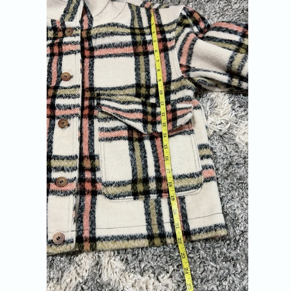 Bagatelle Shacket - Picture 9 of 14